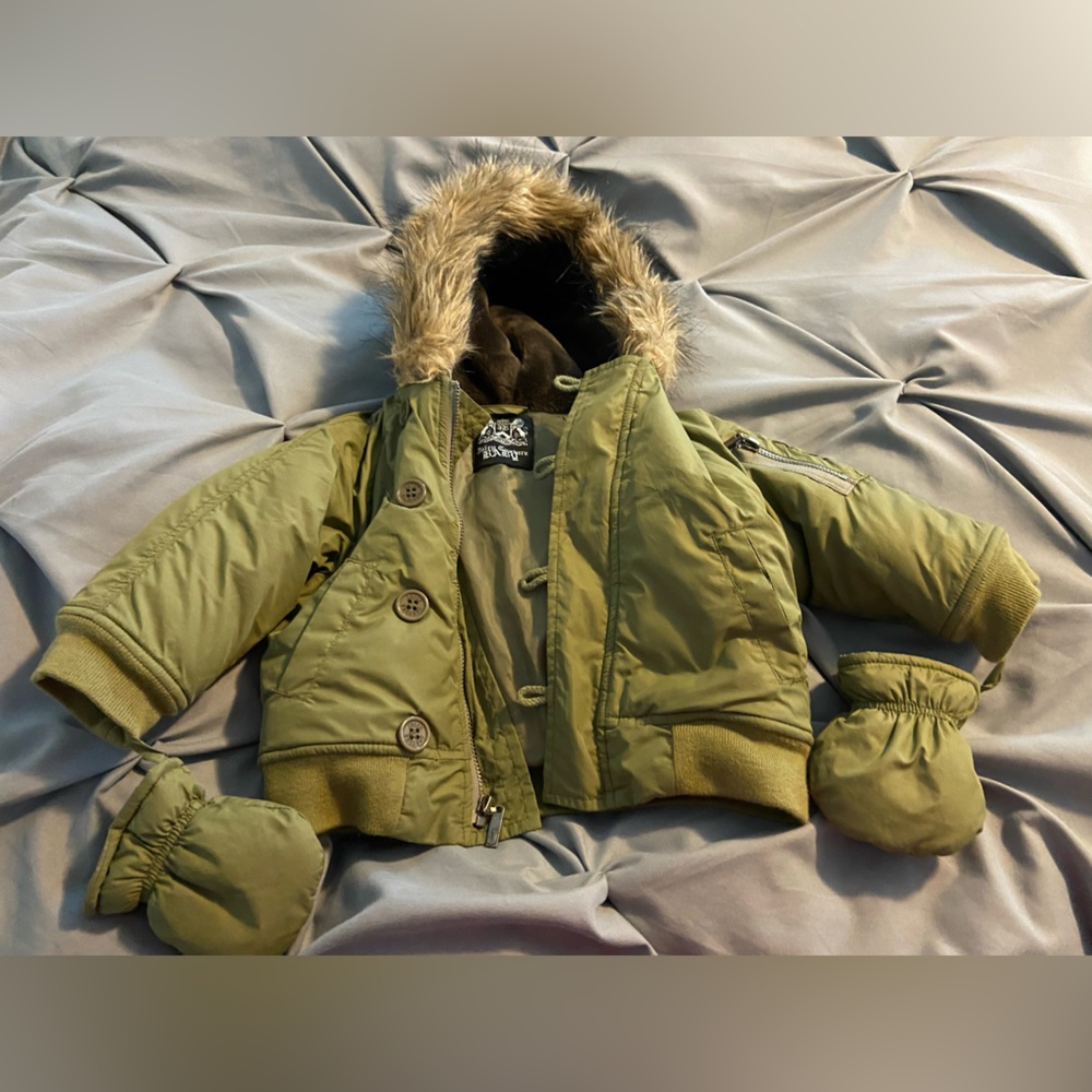 Juicy couture baby fur lined hood coat with mittens 18 months